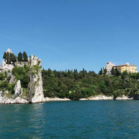 Il Veliero Panzió 3*